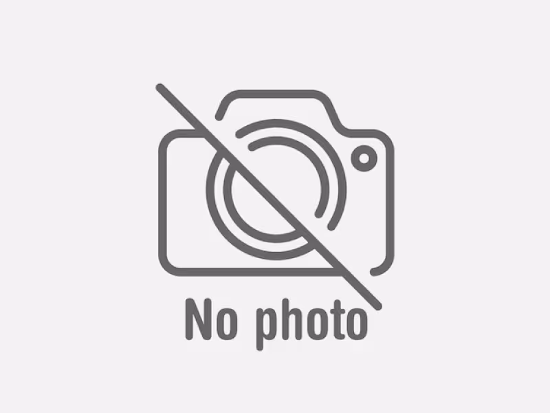 No photo